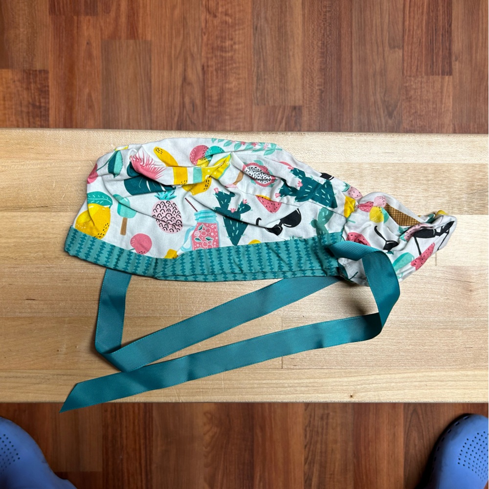 KimKaps Style 6-2 ponytail scrub cap
